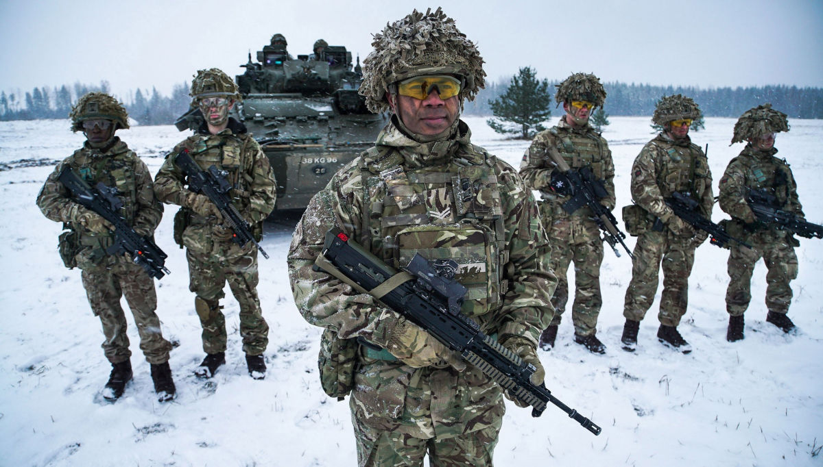 Озвучено перші кроки НАТО у разі вторгнення Росії до України 