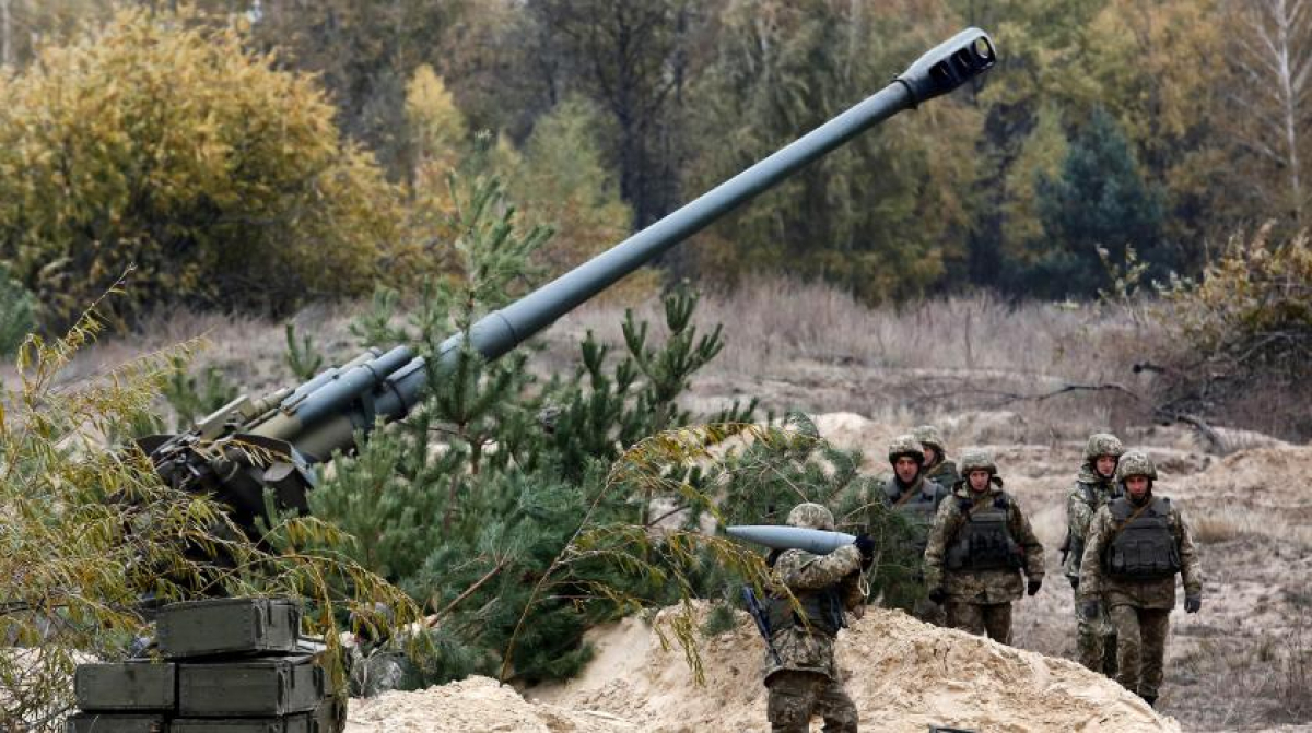 На Донбасс возвращается война: наемники сорвали перемирие, в ВСУ есть пострадавшие