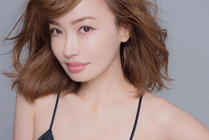 Модель из Японии Риса Хирако стала новым идолом: поклонники красотки ошеломлены ее настоящим возрастом