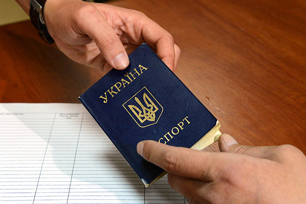 Аваков рассказал подробности введения новых ID-паспортов  для украинцев