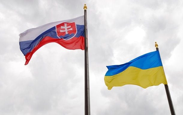 Фицо должно быть стыдно перед Украиной: появились результаты важного исследования правительства Словакии 