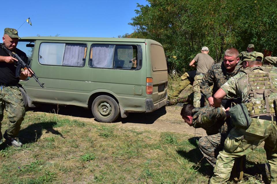 Обезьяны наподобие Гиви и Моторолы никогда бы не захватили Донецк, если бы полиция в 2014 году прошла такую подготовку, как сейчас – Аброськин