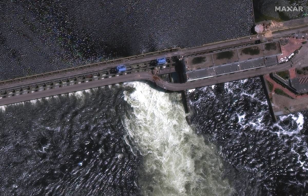 Каховская ГЭС: уровень воды упал ниже "мертвой точки" - у Кривого Рога запасов хватит на 1,5 месяца