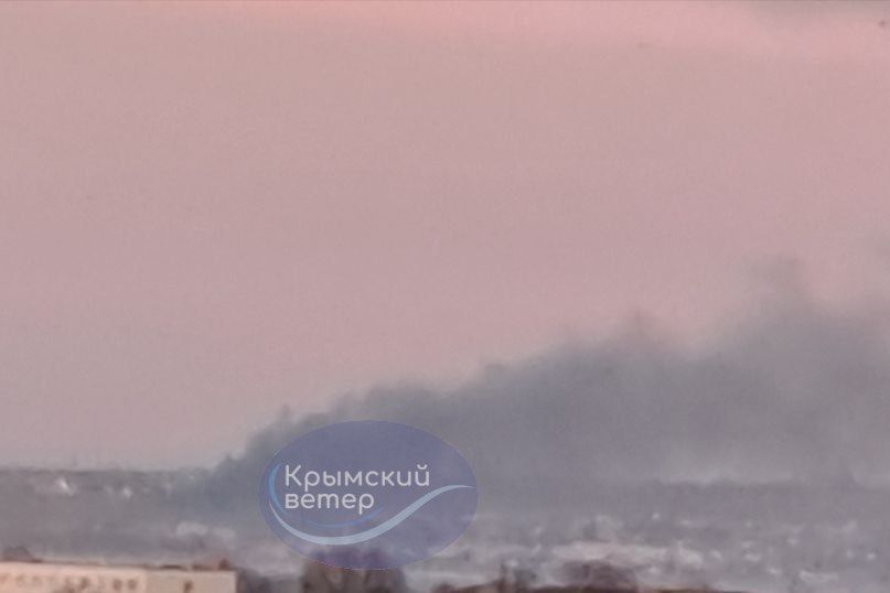 ​Оккупантам прилетело в аэродроме Бельбек: крымчане сливают кадры пожара на объекте ВКС РФ