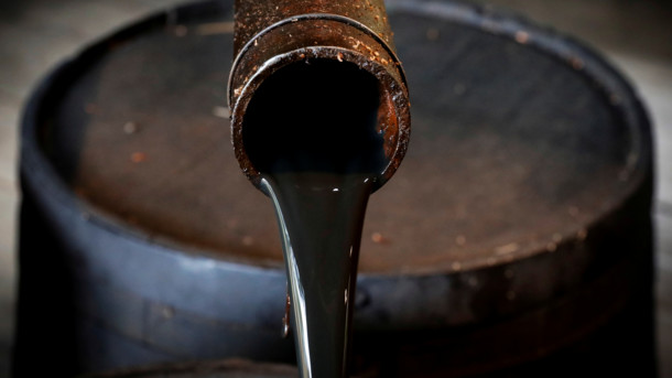 Цены на нефть рухнули - в Москве заговорили о внезапной угрозе России со стороны США: кадры