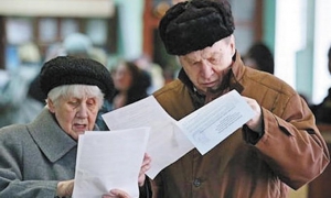 Александр Захарченко обещает пенсии почти по 2 тысячи гривен каждому жителю ДНР