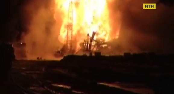 На нефтяной скважине в России в сильном пожаре пострадали украинцы: у 2 сильнейшие ожоги – состояние тяжелое