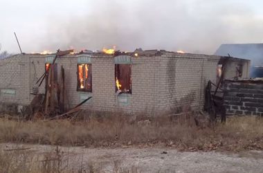 ДНР бродят по разбитому Дебальцево в поисках наживы: Уже все размародерили, без нас