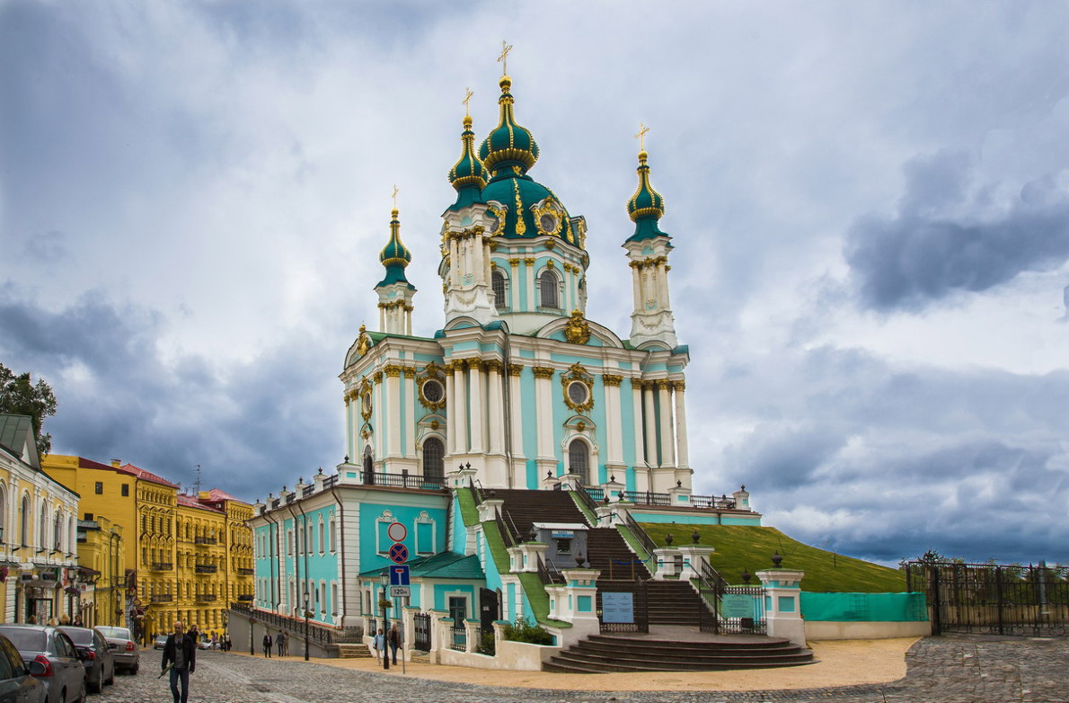 Украина и Вселенский патриархат подготовили "охранный договор" по Андреевской церкви в Киеве