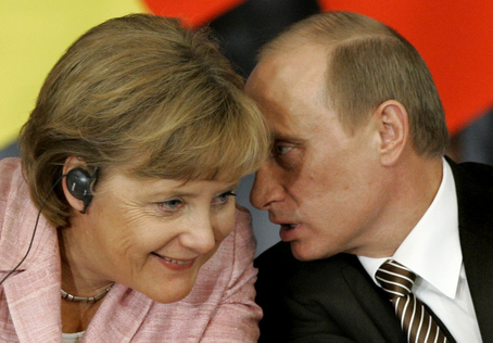 О чем говорили Путин и Меркель по телефону