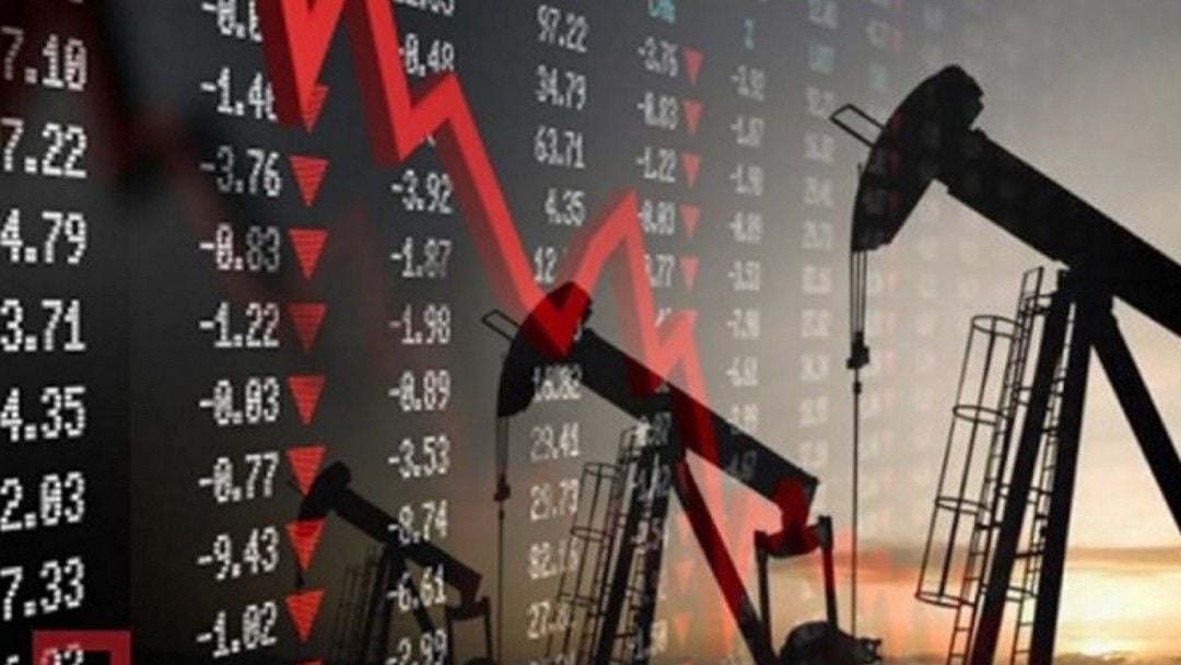 Мировые цены на нефть рухнули на фоне событий в Иране: такого не было уже давно – Bloomberg