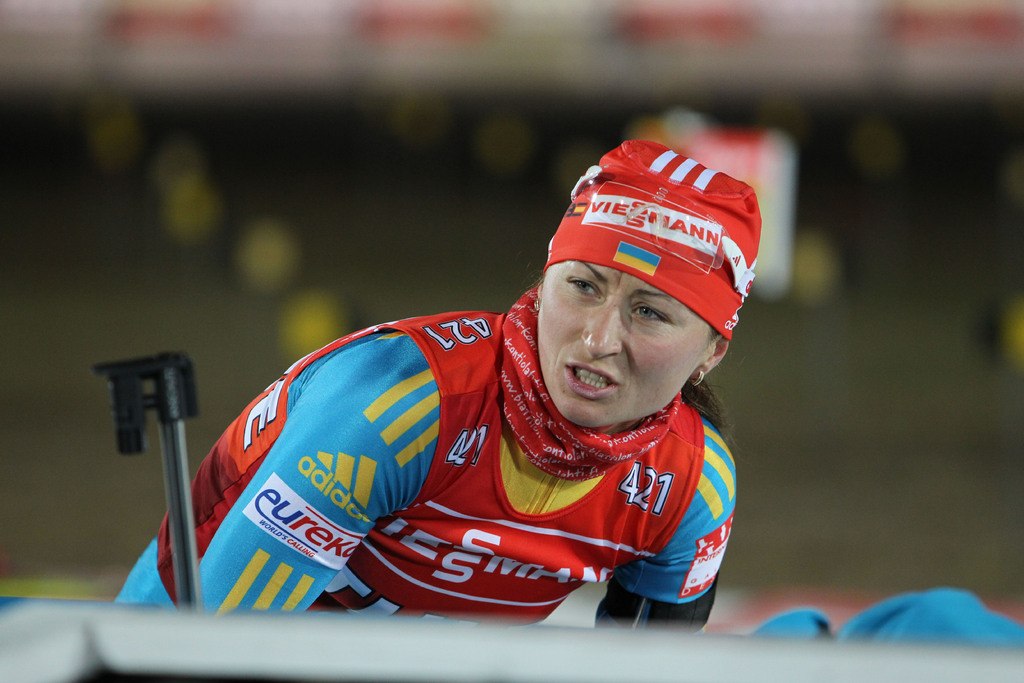 Валя Семеренко поднялась на второе место в общем зачете Кубка мира по биатлону