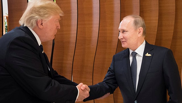 Российский психолог-пропагандист узрел сакральный смысл в рукопожатии Путина и Трампа