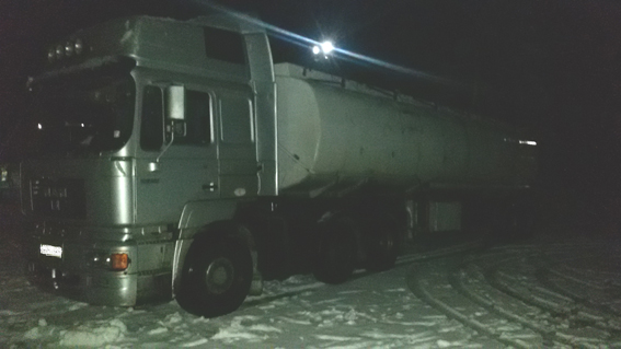 В Ровенской области из нефтепровода похитили 25 тонн нефти