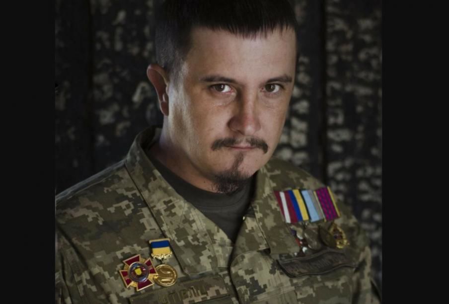 "Чувствуете?" – офицер ВСУ наглядно показал разницу между РФ и Украиной на видео из Москвы