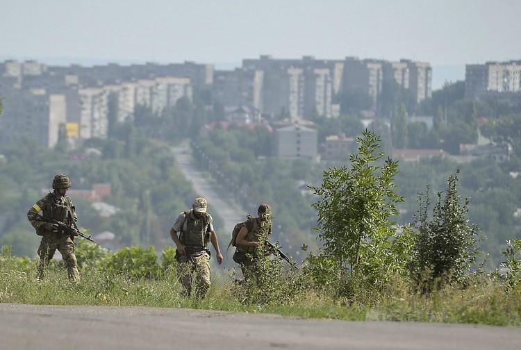 В зоне ООС эвакуировали тела погибших на минном поле: женщина почти сутки была жива, кричала, но никто не помог