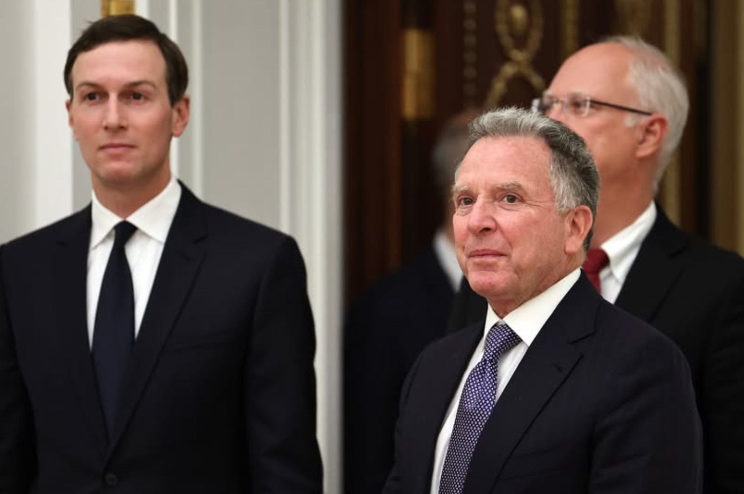 США затормозили сделку по активам "Лукойла" для давления на Россию