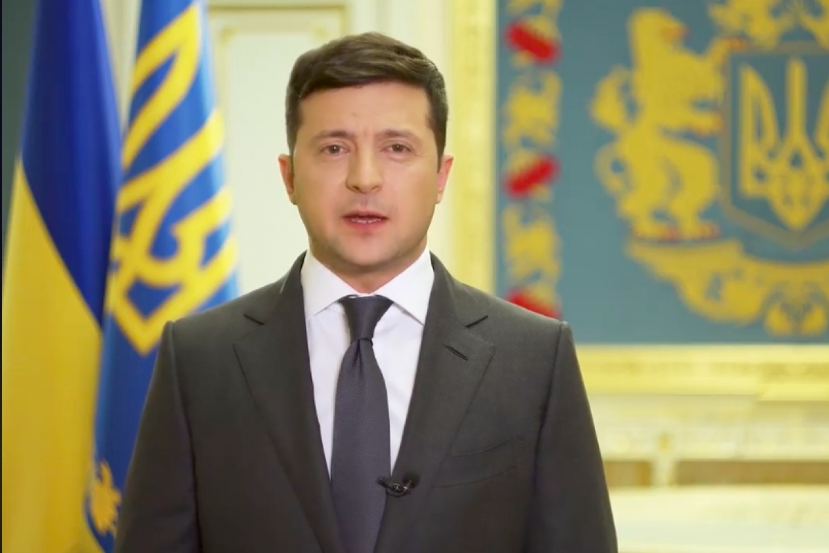 ​"Все вижу, слышу", - Зеленский ответил медикам Украины на просьбы о помощи, видео