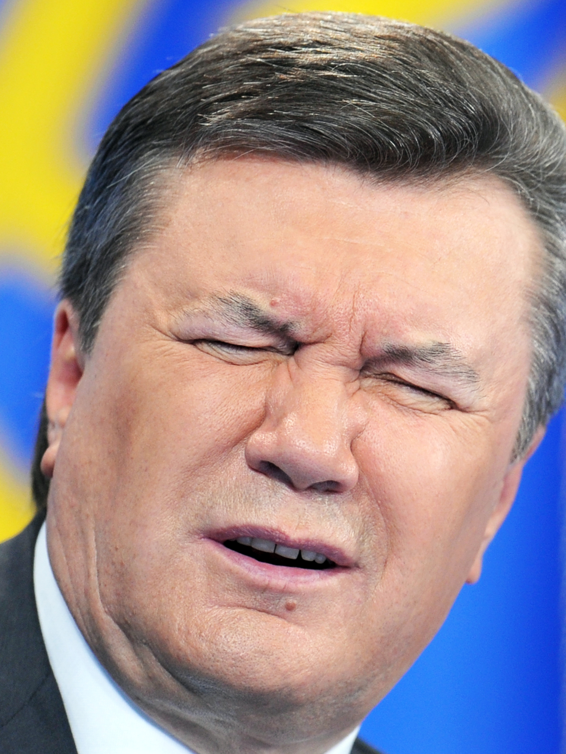 У россиян открываются глаза? Азаров и Янукович больше не нужны РФ