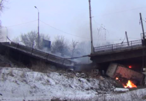 Источник: в Донецке разрушен Путиловский мост
