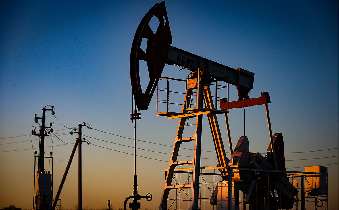 Цены на нефть поползли вниз на фоне решения ОПЕК+