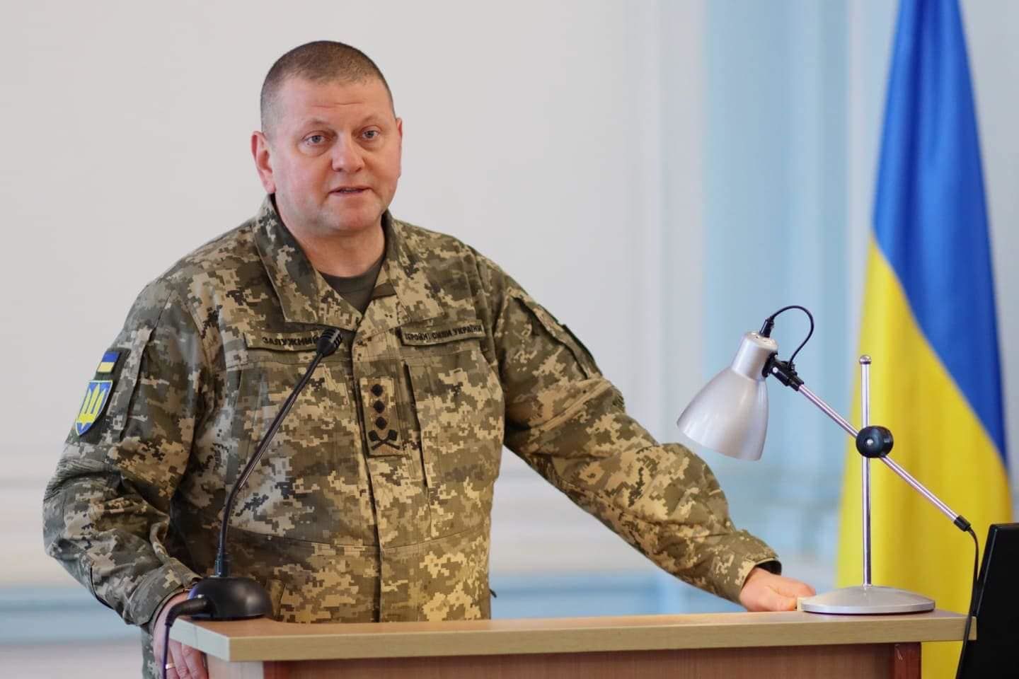 Наращивание сил и НАТО: генерал Залужный рассказал о "приоритетах" после совещания с Резниковым