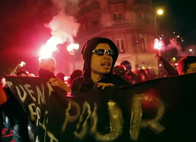 Во французских городах Нанте и Тулузе произошли ожесточенные стычки демонстрантов с полицией