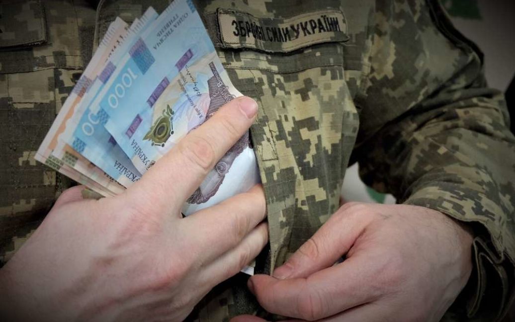 Сырский предложил Зеленскому резко поднять зарплаты бойцов ВСУ - названа новая сумма