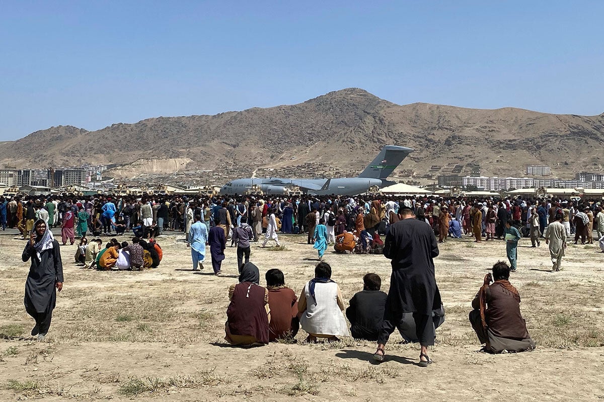 В МИД опровергли захват украинского самолета в Кабуле: что случилось на самом деле