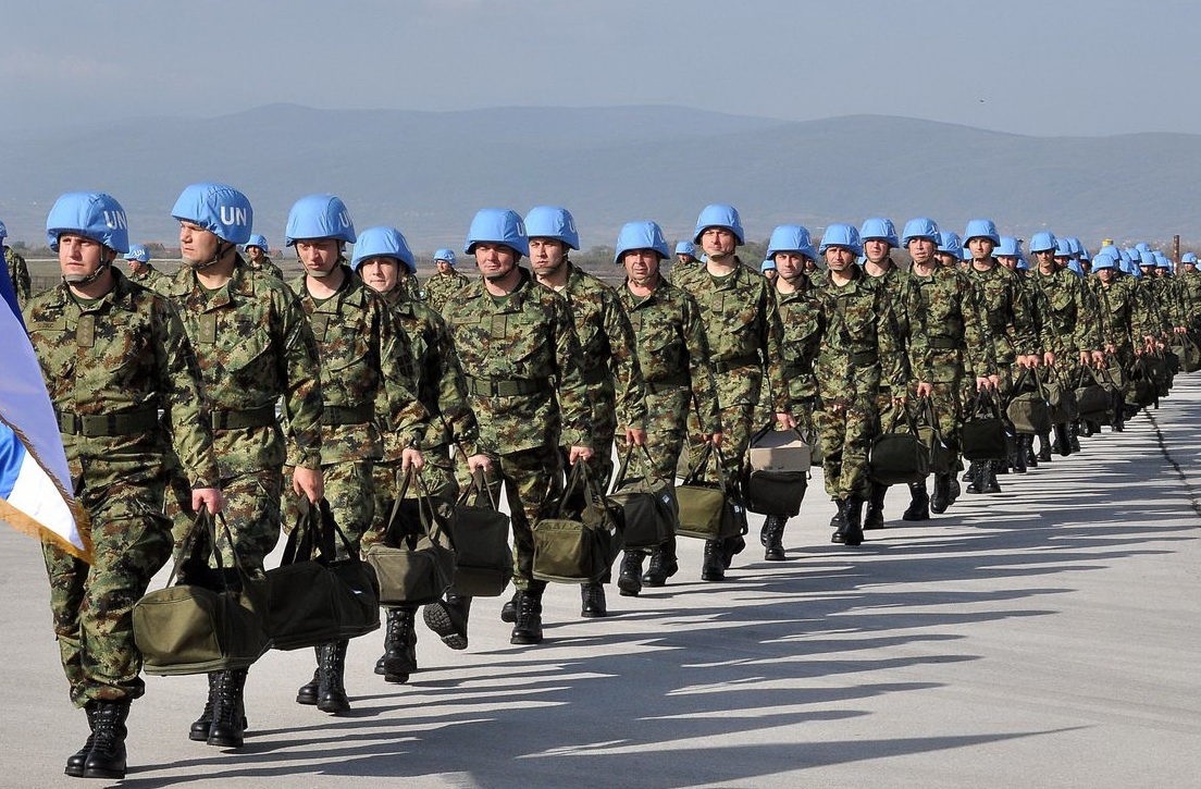 Помогут ли миротворцы ООН закончить войну и "прижать" Россию? - кадры