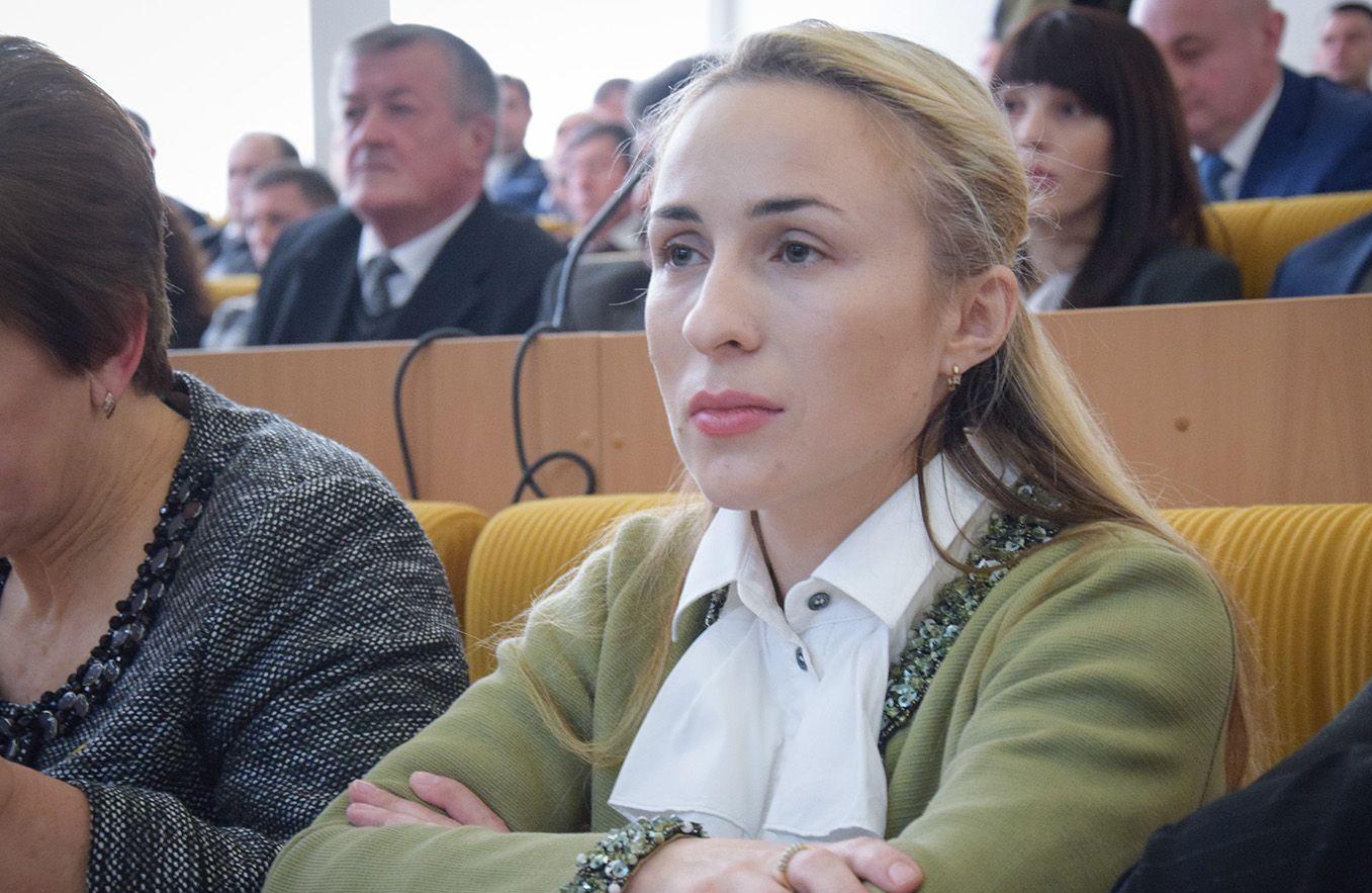 Зеленского вынуждают снять кандидатуру с выборов: в Сети разгорелся спор с главой облсовета Николаева 