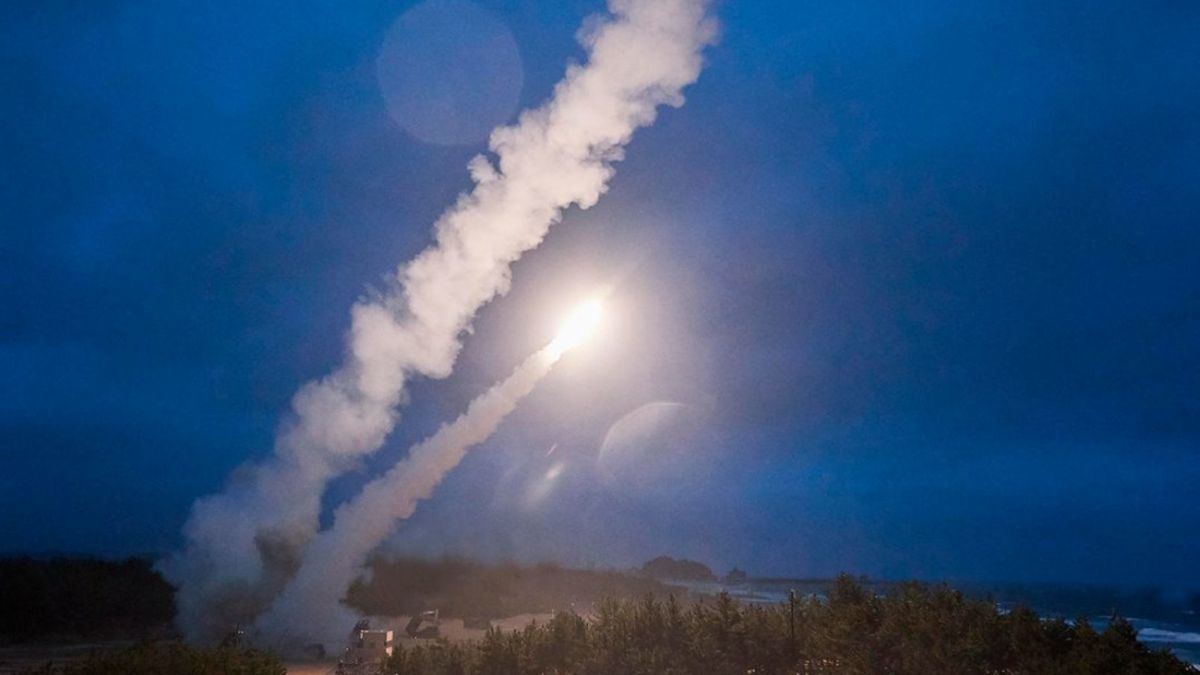 КНДР влаштувала ракетну провокацію напередодні виборів у США