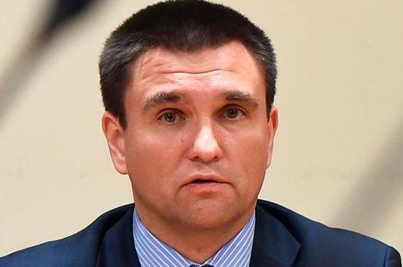 "ЕС должен способствовать избавлению граждан Украины от "репрессивного катка" России", – Климкин – еврокомиссару