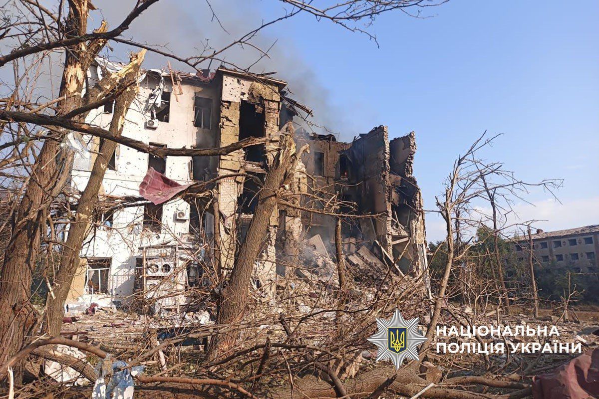 Последствия террора армии РФ в мирных городах Донбасса: пожары, погибшие и много раненых – Нацполиция