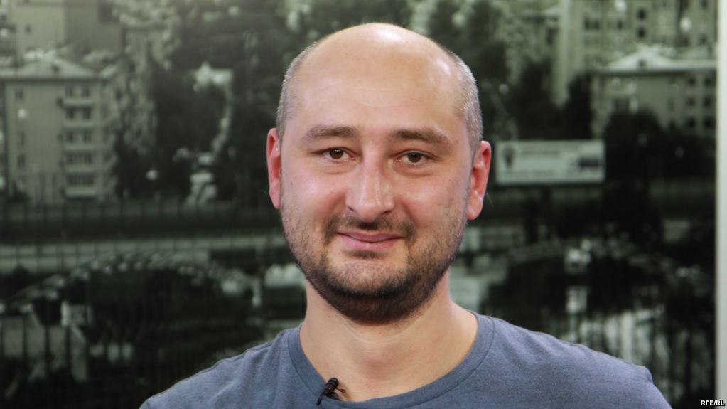​В эфир украинской программы Бабченко позвонил житель России: сказанное россиянином об Украине потрясло соцсети