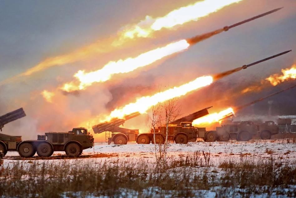 Россияне пошли на штурм Угледара с двух сторон: у РФ тяжелые потери, но атака продолжается – СМИ