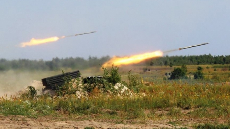 Гибридная российская армия на Светлодарской дуге накрыла своих боевиков "дружественным огнем"– на позициях "ДНР" кровавое месиво