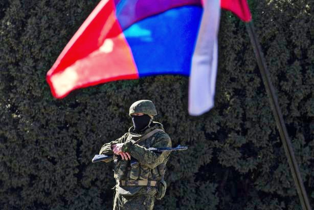 Военная угроза исходит не только от Донбасса: Порошенко сделал тревожное заявление