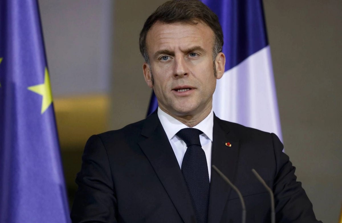 Макрон готов на беспрецедентный шаг, требуя ответить на пошлины Трампа "торговой базукой" 