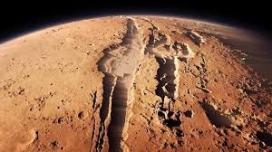 Ученые впервые показали удивительное фото с Марса с ангелом на снимке: кадры