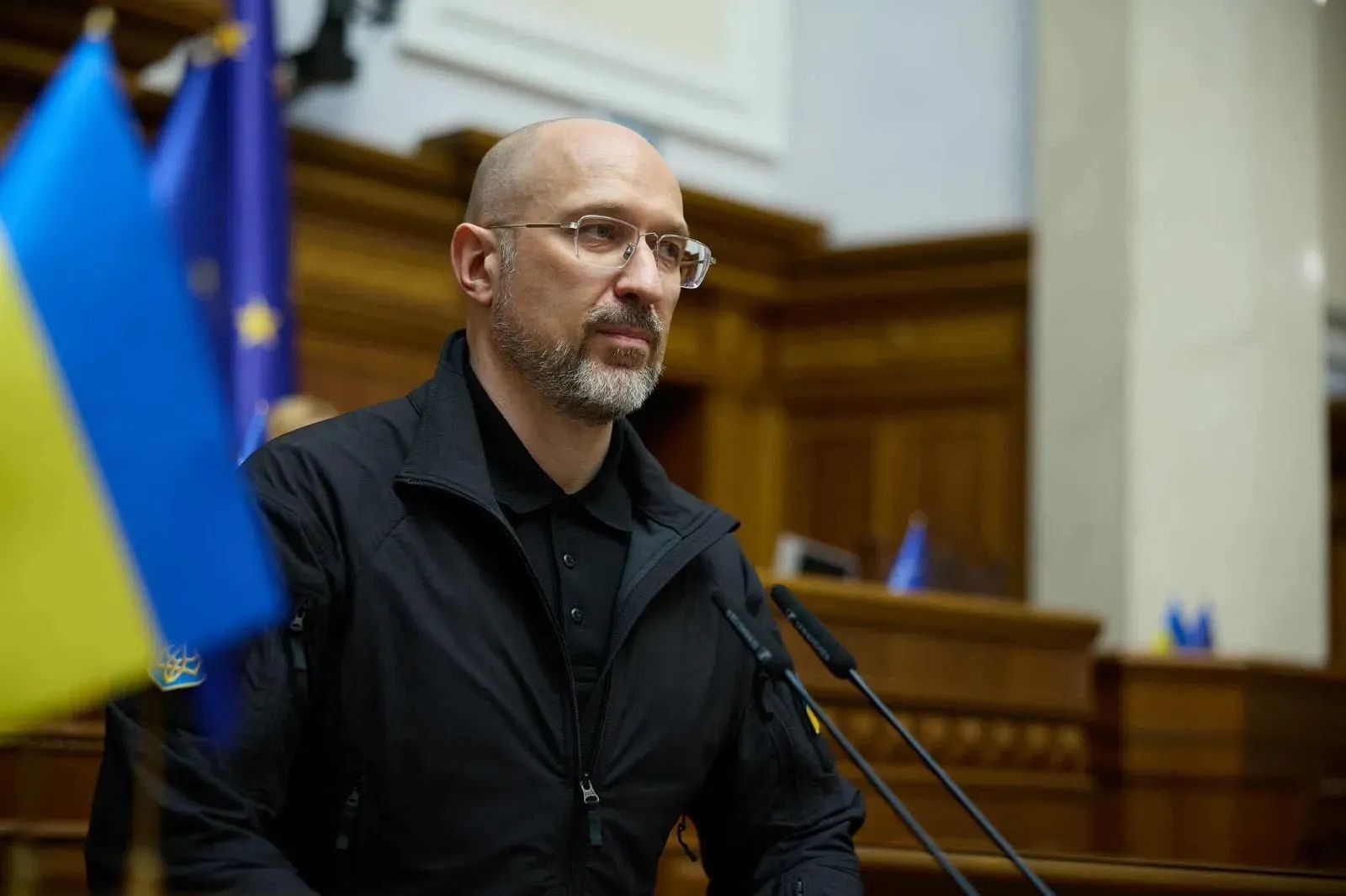 Шмыгаль призвал украинцев готовиться к худшему: "Россия готовит Украине не просто блэкауты"