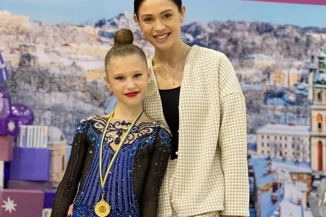 ​"Она должна была покорять сцены", – армия Путина убила в Мариуполе 11-летнюю гимнастку Катю Дьяченко