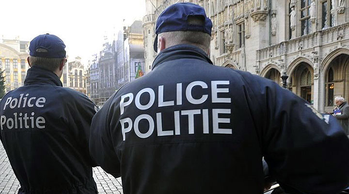 Бельгийские копы застрелили вооруженного мачете мужчину, который атаковал их с криками "Аллах Акбар"