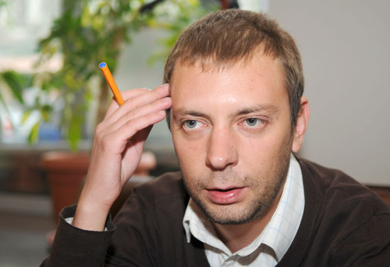 Танки на Крещатик и расстрел Рады: в “Правом секторе” предрекли военный переворот