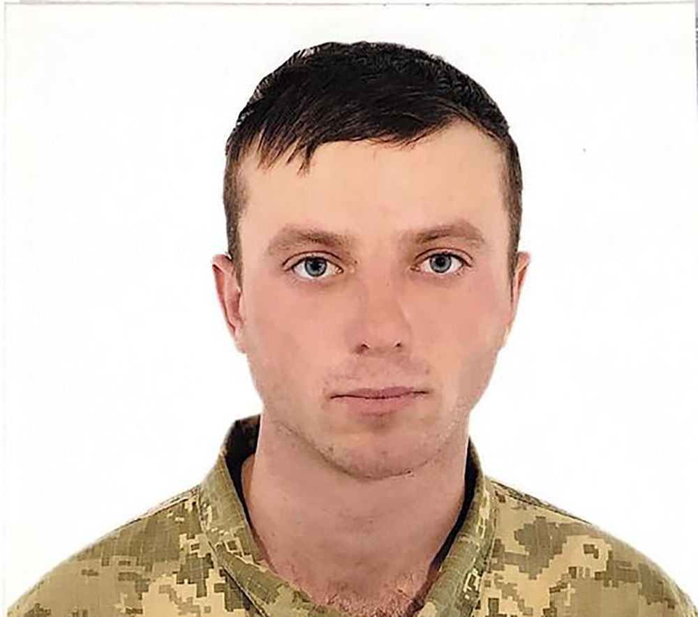 ​Погиб от пули снайпера: на Донбассе смертельно ранили 22-летнего Дениса Юшко