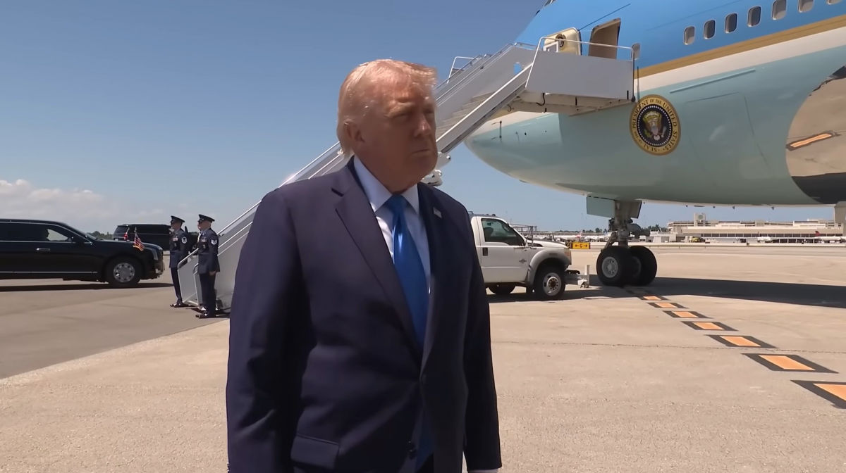 Трамп дал ответ на новые мирные предложения Ирана