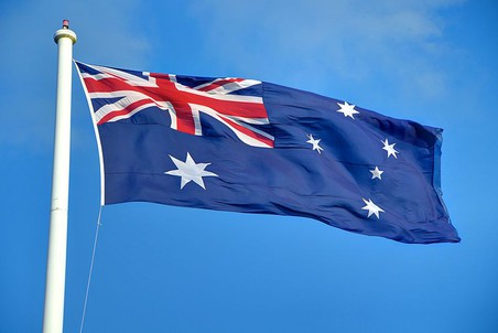 Новая Зеландия хочет провести референдум и сменить флаг