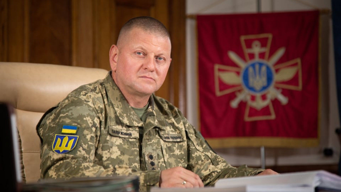 Залужный пояснил, почему войска РФ не могут резко вернуться под Киев