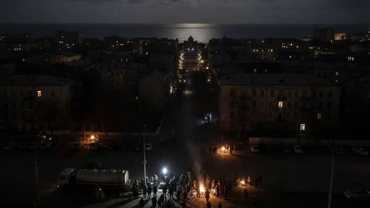 Что происходит со светом в Одессе и области: в ДТЭК обратились к населению