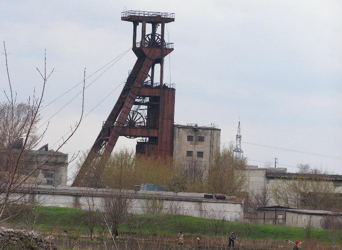 Оккупированный Донецк может охватить мощный протест горняков шахты им. "Скочинского"- террористы "ДНР" в панике: голодные угольщики на грани